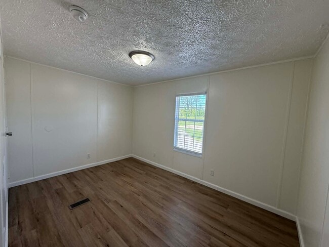 Photo - 1236 N Oaklane Rd