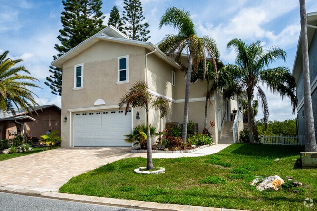 Building Photo - 6410 Drake Ct Rental