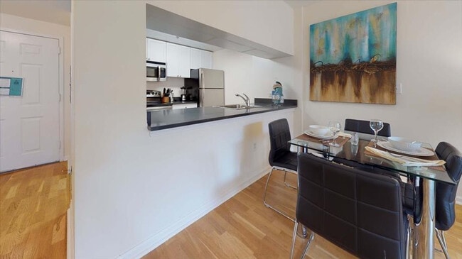 Photo - 330 River St Unit ID1055554P