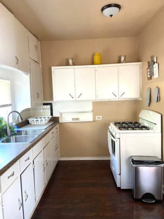 Photo - 915 E Highland Blvd Casa