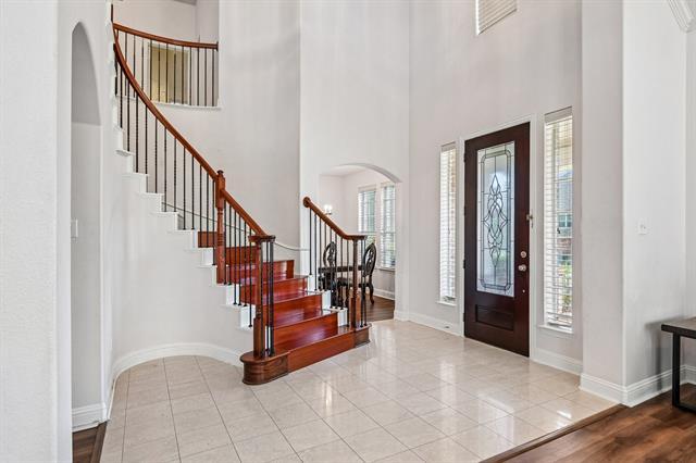 Photo - 6006 Shadywood Ln