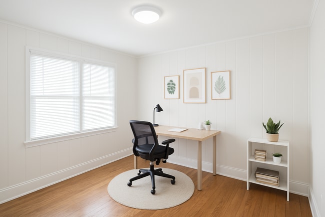 Photo - 931 Norland Rd