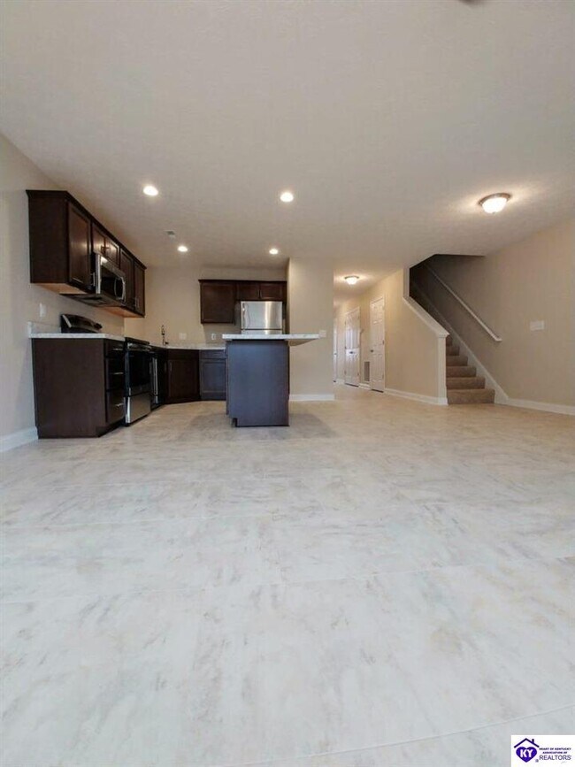 Photo - 604 Moscato Cir