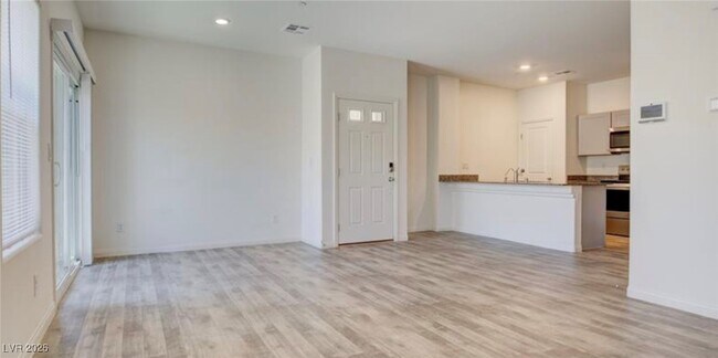 Photo - 4229 Venus Falls Ave