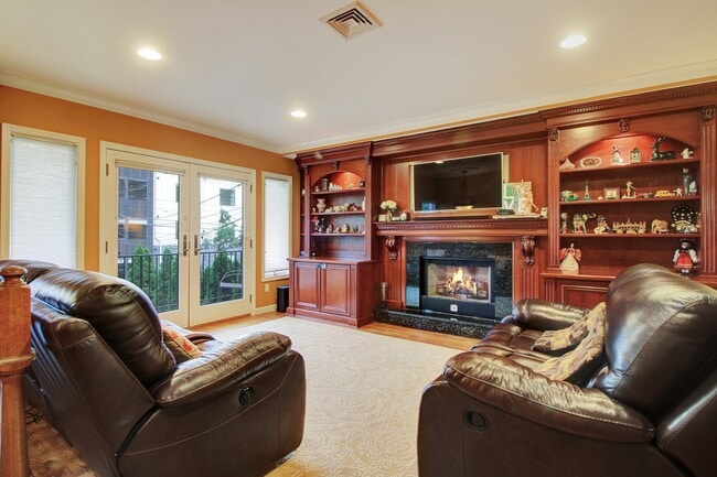 Photo - 176 Undercliff Ave