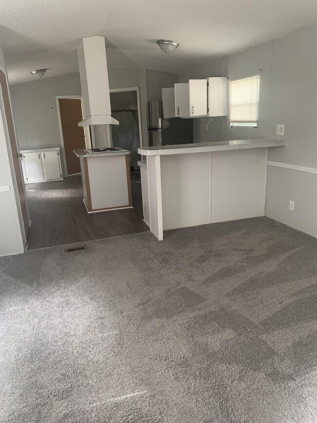 Photo - 6427 Wilson Ave