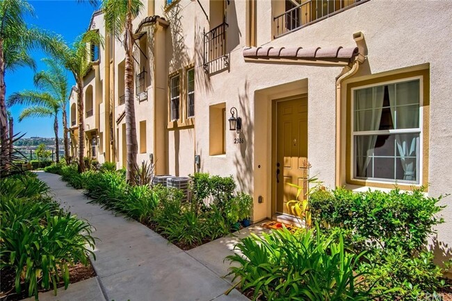 Gorgeous New Build Townhome in San Elijo H... - Gorgeous New Build Townhome in San Elijo H...