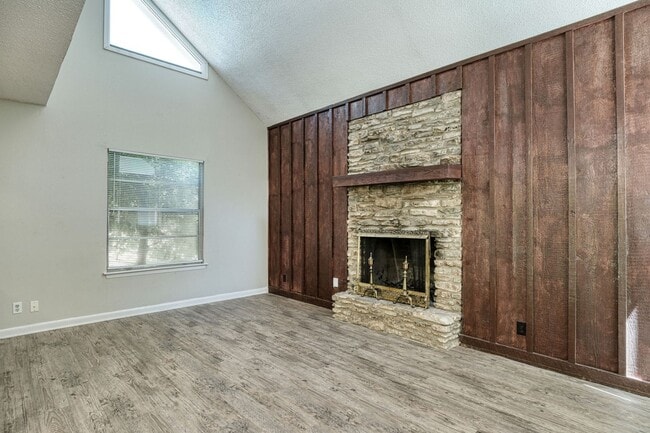Photo - 2711 St Edwards Cir Unit 1