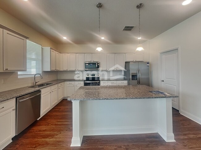 Photo - 1353 Mount Logan Dr