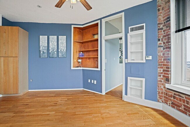 Photo - 1615 Q St NW