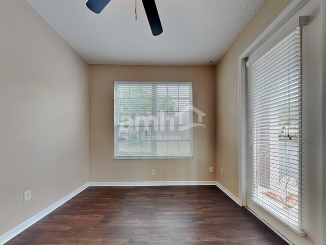Photo - 10602 Drayton Ct