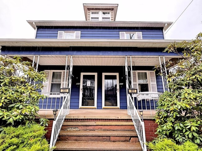 Photo - 303 Leavy Ave