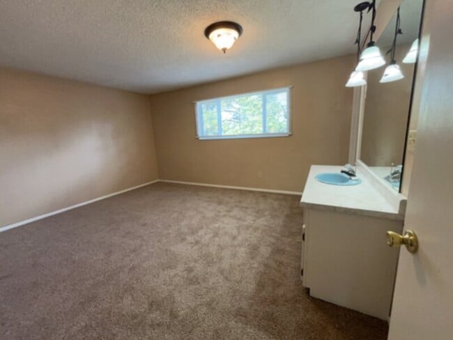 Photo - Charming multi-story duplex unit, nestled ...