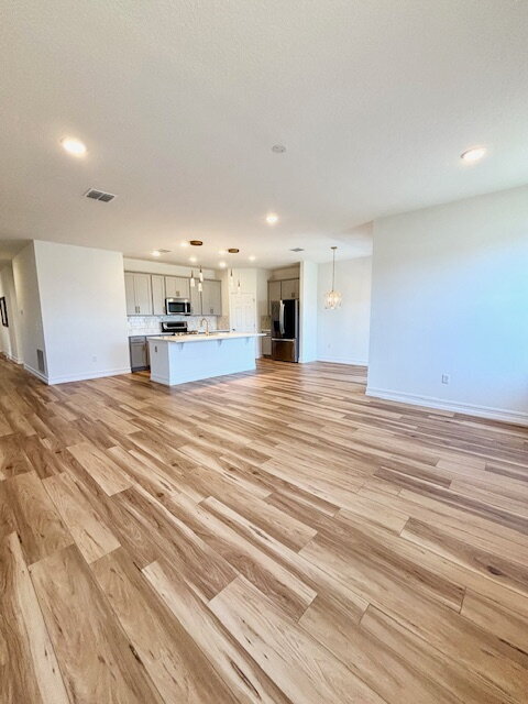 Photo - Now Leasing in Mascotte 4Bdrm 2Bath Open Concept – Don’t Miss This Home!