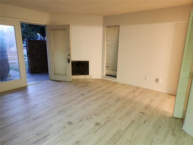 Photo - 9813 Walnut St Unit 104