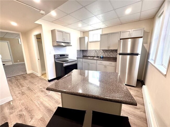 Photo - 143 Pidge Ave