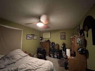 Building Photo - "Charming 3-Bed Home with Hardwood Floors & Finished Basement in St. Louis Park!"