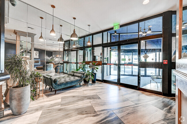 Building Photo - 205 E Joppa Rd Rental