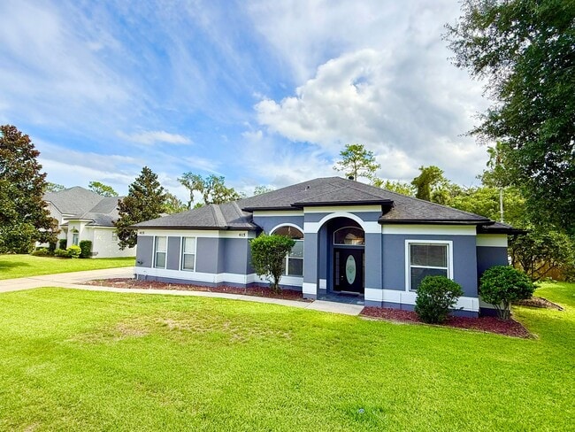 Building Photo - Executive 4bedrooms/3baths Dream pool-home...