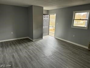 Building Photo - 740 Princeton Ave Unit 3 Rental