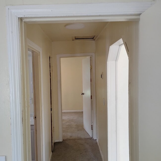 Photo - 786 Goodlow Ave