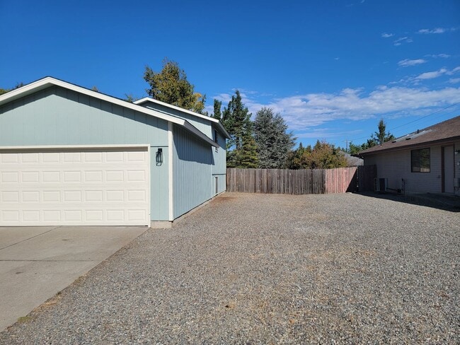 Photo - Great update 4-Bedroom Home On The South H...