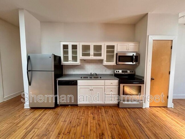Photo - 1130 Jones St