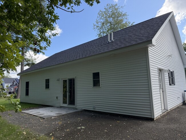150 Park St