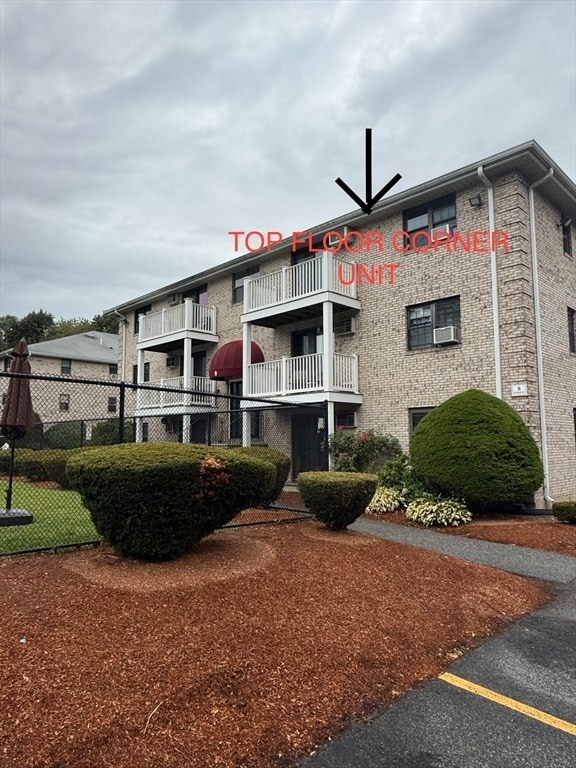 Building Photo - 8 Kenmar Dr Unit 66 Rental