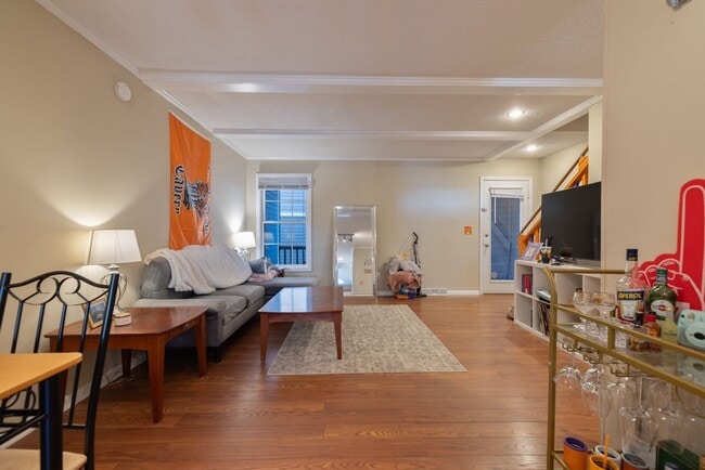 Photo - 204 Oak St Unit 10