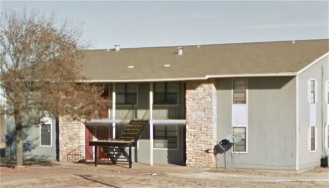 Photo - 100 Prairie Cir