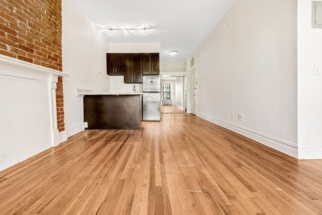 Photo - 1688 York Ave