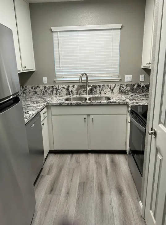 Photo - 2020 Evans Rd