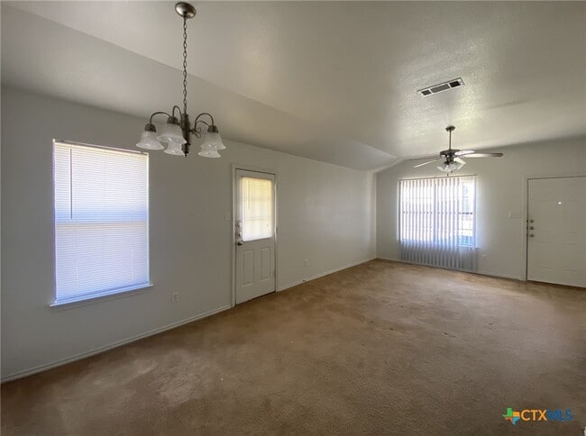 Photo - 2802 Ashley Dr Unit 2802