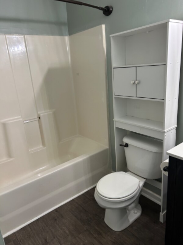 Photo - 5050 Lamppost Cir