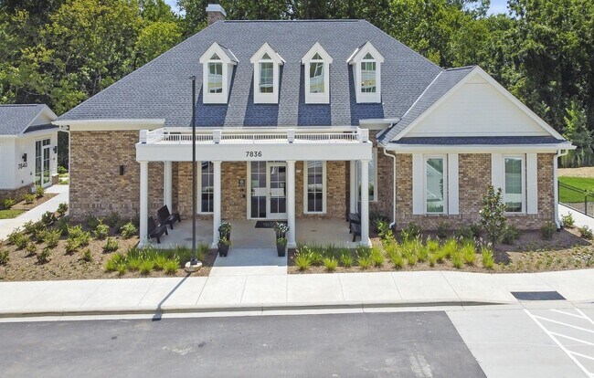 Photo - Creekridge on the Park