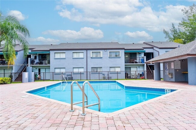 Photo - 7419 SW 152nd Ave Unit 8-207