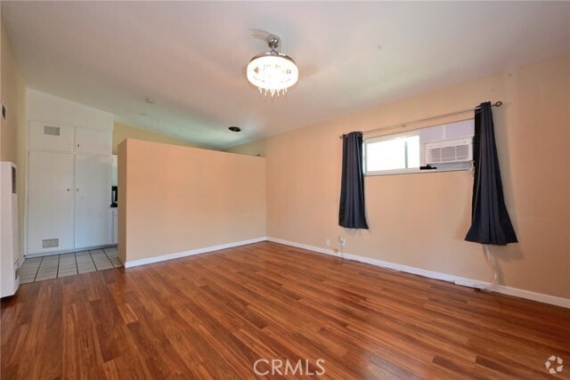 Building Photo - 902 S Marengo Ave Unit 906 Rental
