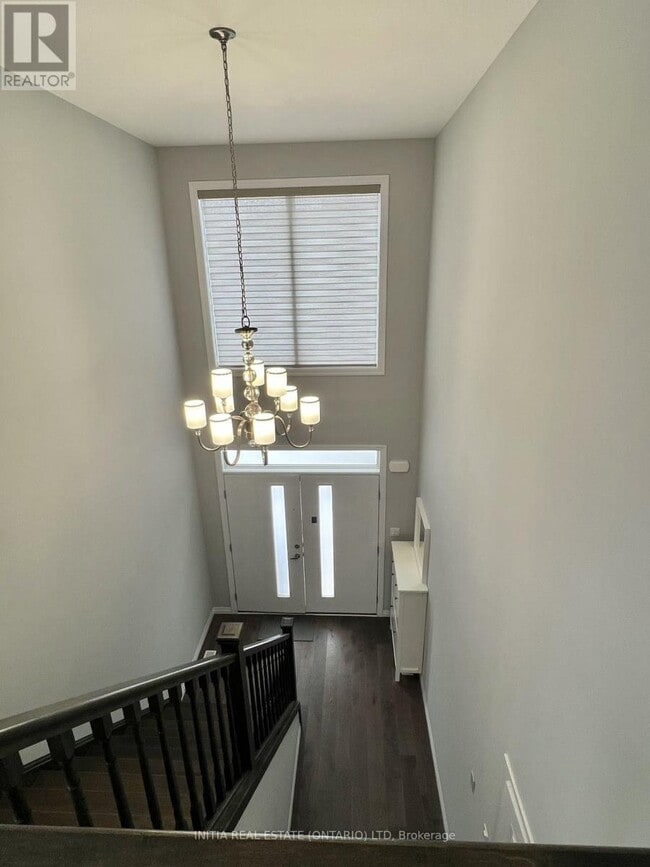 Photo - 1820 Canvas Way