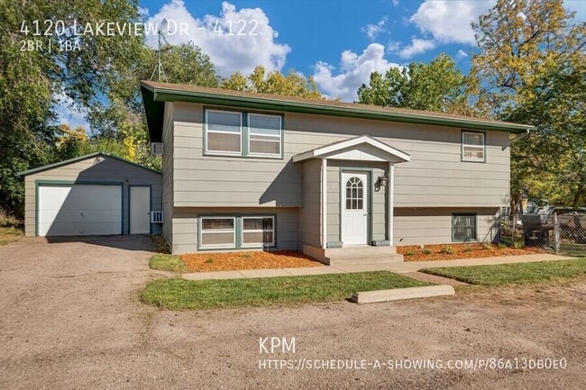 Building Photo - 4120 Lakeview Dr Unit 4122