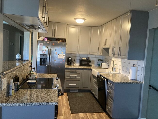 Photo - 2031 Campbell Ave