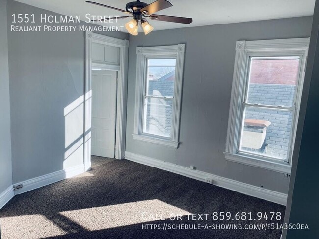 Photo - 1551 Holman St