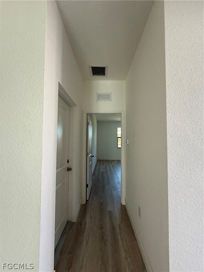 Photo - 1135 Harvest Ave