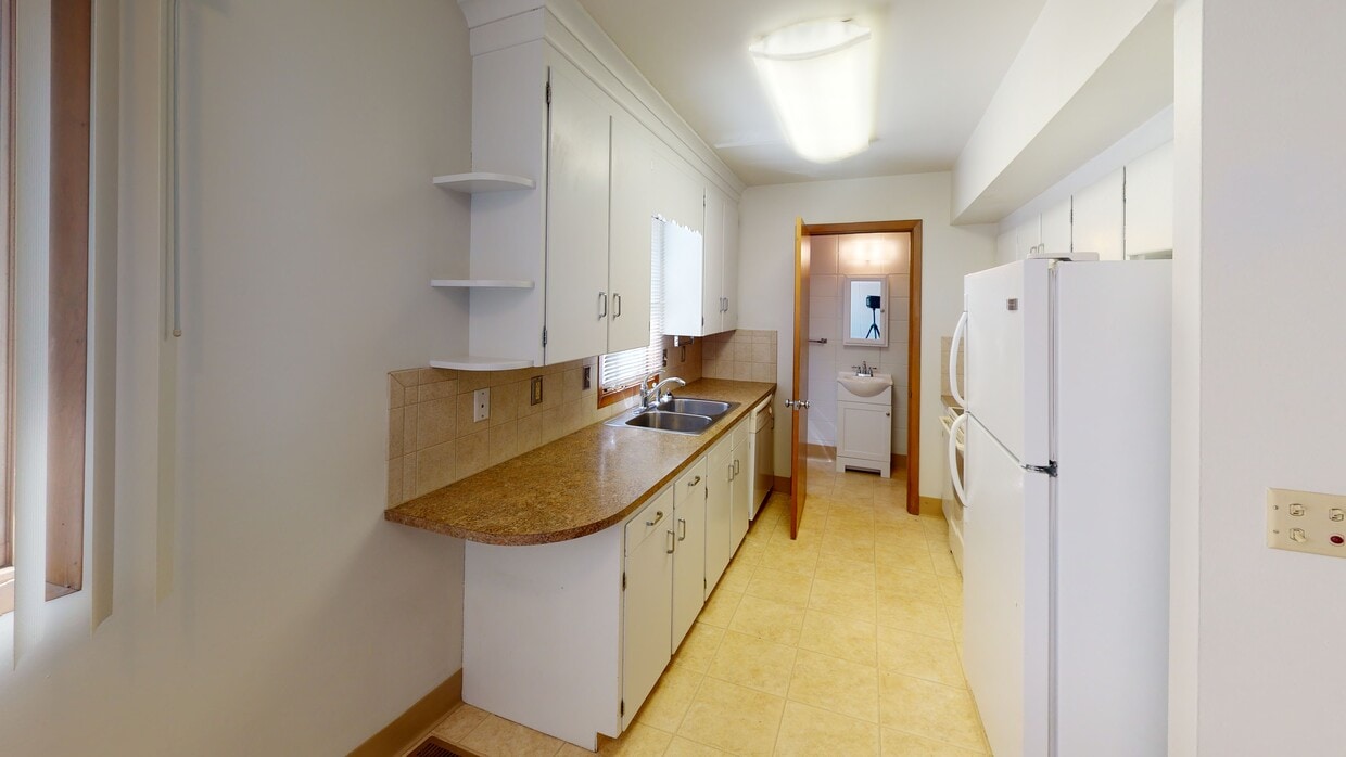 Photo - Indian Hills Village Apartments and Townhomes