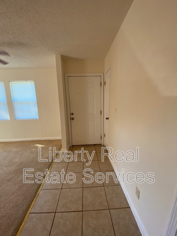 Photo - 646 Fleming Rd