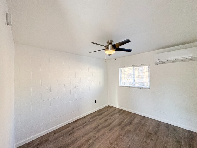 Photo - 1110 E Highland Ave Unidad 21