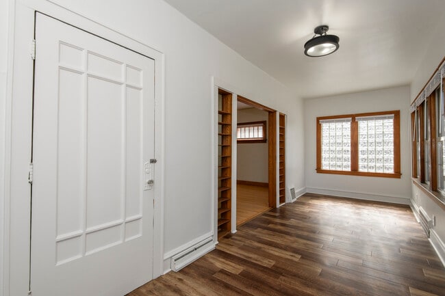 Photo - 2028 S 85th St