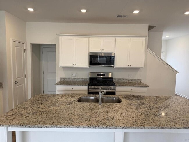 Photo - 115 Vision St