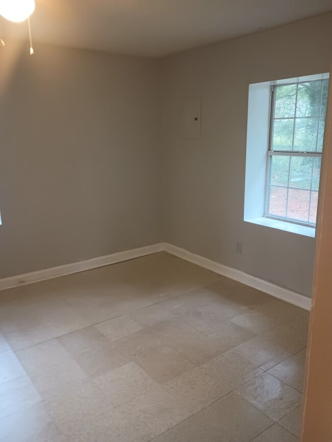 Photo - 112 Cooksey Ave