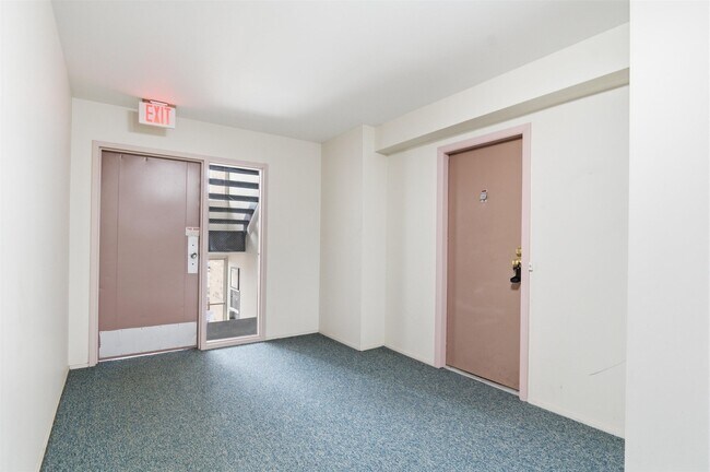 Photo - 1235 S Maple Rd Unit 201